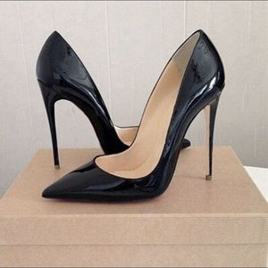 NWOT - Elisabet Tang black heels